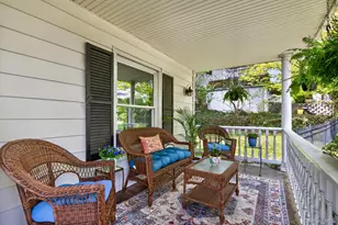17 Riggs Pl, Locust Valley, NY 11560 - Photo 5