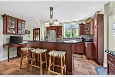 17 Riggs Place, Locust Valley, NY 11560 - Photo 13