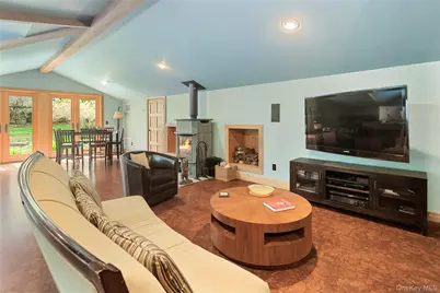 100 Byram Lake Road, Bedford Corners, NY 10549 - Photo 9