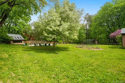 100 Byram Lake Road, Bedford Corners, NY 10549 - Photo 27