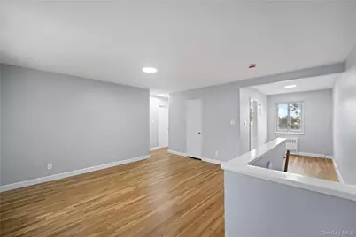 221-43 Manor Road #(Upper) 1613, Queens Village, NY 11427 - Photo 9