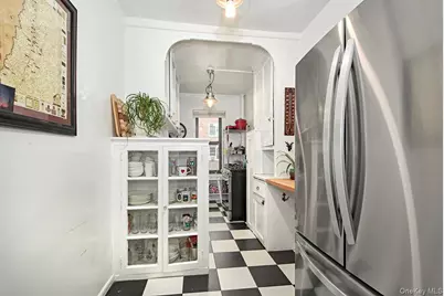 246 Bronxville Road #I3, Bronxville, NY 10708 - Photo 9