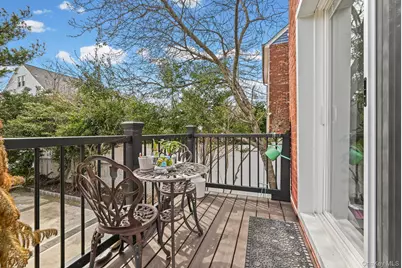 6 Dubonnet Road, Valley Stream, NY 11581 - Photo 17