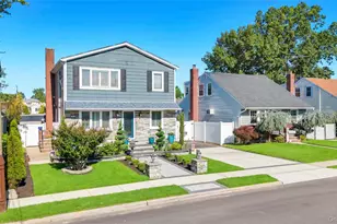 151 Poppy Ave, Franklin Square, NY 11010 - Photo 3