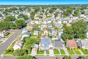 151 Poppy Ave, Franklin Square, NY 11010 - Photo 49