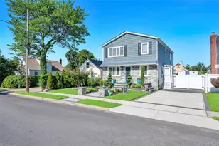 151 Poppy Ave, Franklin Square, NY 11010 - Photo 5