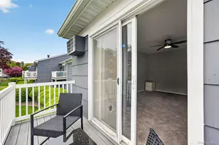 31 Doxbury Ln, Suffern, NY 10901 - Photo 23