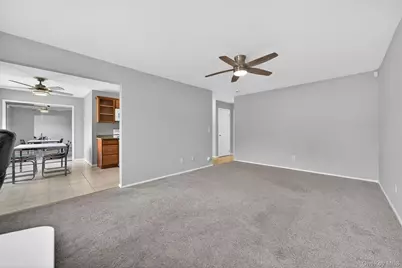 31 Doxbury Lane, Suffern, NY 10901 - Photo 13