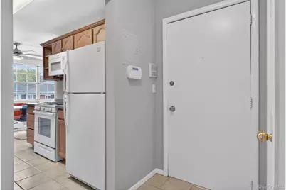 31 Doxbury Lane, Suffern, NY 10901 - Photo 5