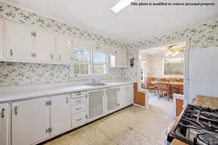 29 Lamport Ave, Port Jefferson Station, NY 11776 - Photo 11