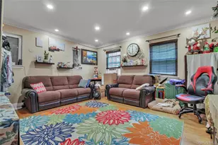 52-22 Van Loon St, Elmhurst, NY 11373 - Photo 25