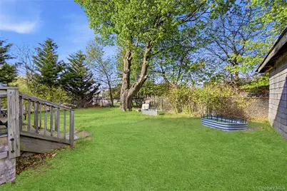 25 Lamport Avenue, Port Jefferson Station, NY 11776 - Photo 19