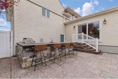 262 E Lexington Avenue, Oceanside, NY 11572 - Photo 23