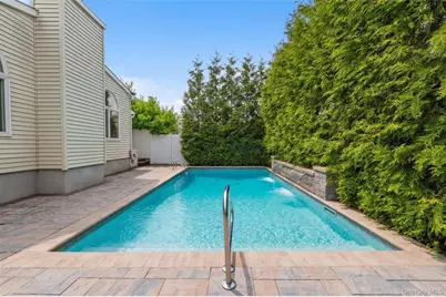 262 E Lexington Avenue, Oceanside, NY 11572 - Photo 31