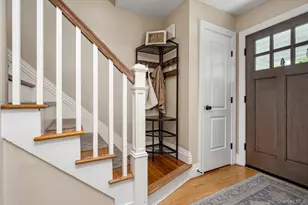 1 Catherwood Crescent, Melville, NY 11747 - Photo 13