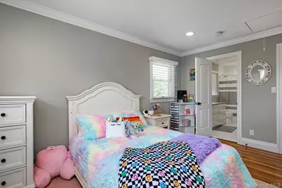 1 Catherwood Crescent, Melville, NY 11747 - Photo 19
