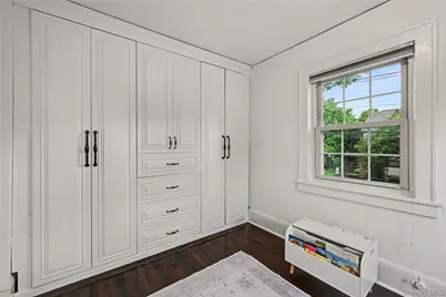 25 Vanderburgh Avenue, Larchmont, NY 10538 - Photo 33