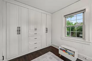 25 Vanderburgh Ave, Larchmont, NY 10538 - Photo 33