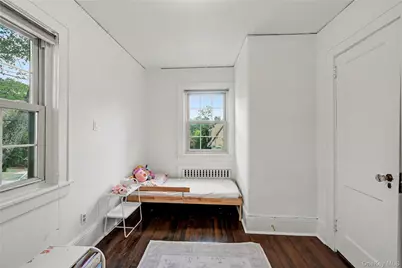 25 Vanderburgh Avenue, Larchmont, NY 10538 - Photo 35
