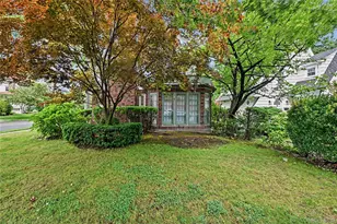 25 Vanderburgh Ave, Larchmont, NY 10538 - Photo 45