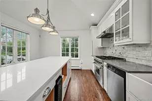 25 Vanderburgh Ave, Larchmont, NY 10538 - Photo 9
