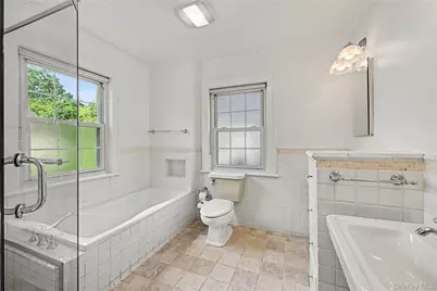 25 Vanderburgh Avenue, Larchmont, NY 10538 - Photo 29