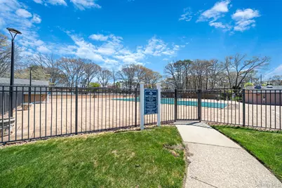 323 A Woodbridge Drive, Ridge, NY 11961 - Photo 17