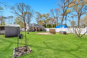 89 Gould Rd, Centereach, NY 11720 - Photo 5