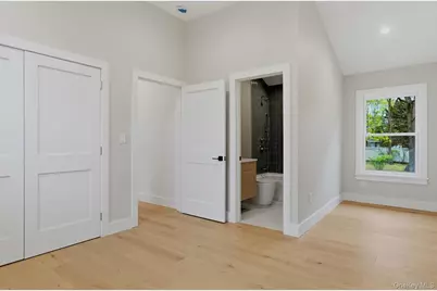 7 Mortimer Street, Westhampton Beach, NY 11978 - Photo 11