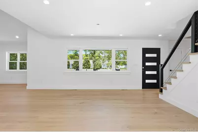 7 Mortimer Street, Westhampton Beach, NY 11978 - Photo 15