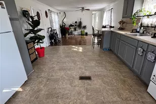 621 Sheafe Rd, Poughkeepsie, NY 12601 - Photo 9