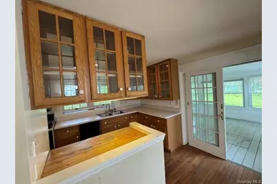 74 S Airmont Road, Suffern, NY 10901 - Photo 17