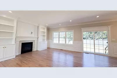 3421 Hawthorne Drive N, Wantagh, NY 11793 - Photo 9