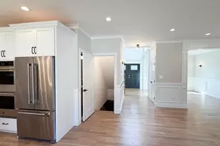 3421 Hawthorne Dr N, Wantagh, NY 11793 - Photo 11