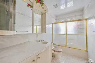 102-01 62nd Rd, Forest Hills, NY 11375 - Photo 11