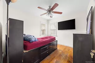24 Jackson Ave, Elmont, NY 11003 - Photo 15
