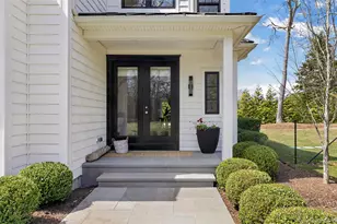 17 Bay View Road N, Southampton, NY 11968 - Photo 3