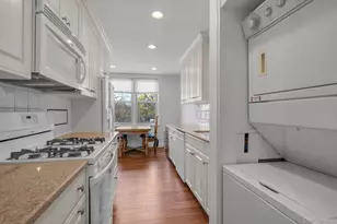 1390 Broadway, Hewlett, NY 11557 - Photo 7
