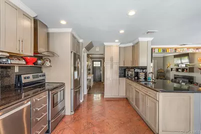 1733 Andrea Road, East Meadow, NY 11554 - Photo 11
