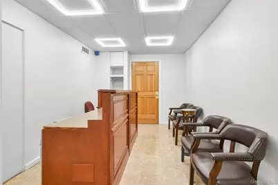 115 E 61st Street #4D, New York, NY 10065 - Photo 9
