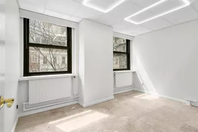 115 E 61st Street #4D, New York, NY 10065 - Photo 11
