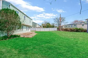 24 Jerold St, Plainview, NY 11803 - Photo 25