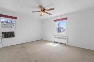 24 Jerold St, Plainview, NY 11803 - Photo 17