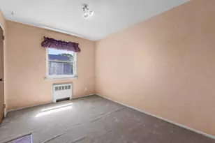 24 Jerold St, Plainview, NY 11803 - Photo 19