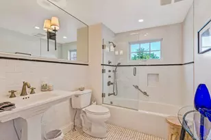 15405 Main Rd, Mattituck, NY 11952 - Photo 7