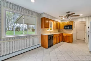 171 Nathan Dr, Bohemia, NY 11716 - Photo 21