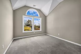 191 N Huron St, Ronkonkoma, NY 11779 - Photo 21