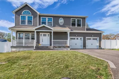 191 N Huron Street, Ronkonkoma, NY 11779 - Photo 1