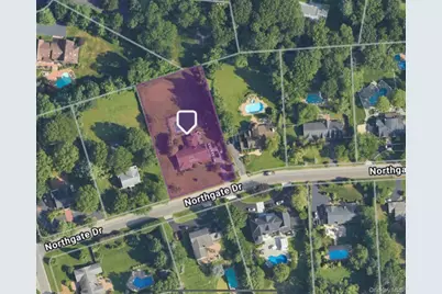 25 Northgate Drive, Syosset, NY 11791 - Photo 3