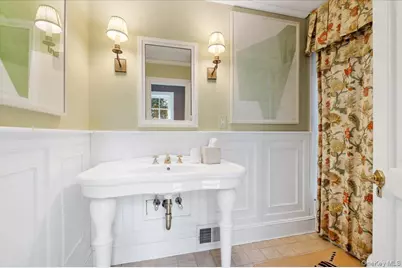 516 Centre Island Road, Centre Island, NY 11771 - Photo 23